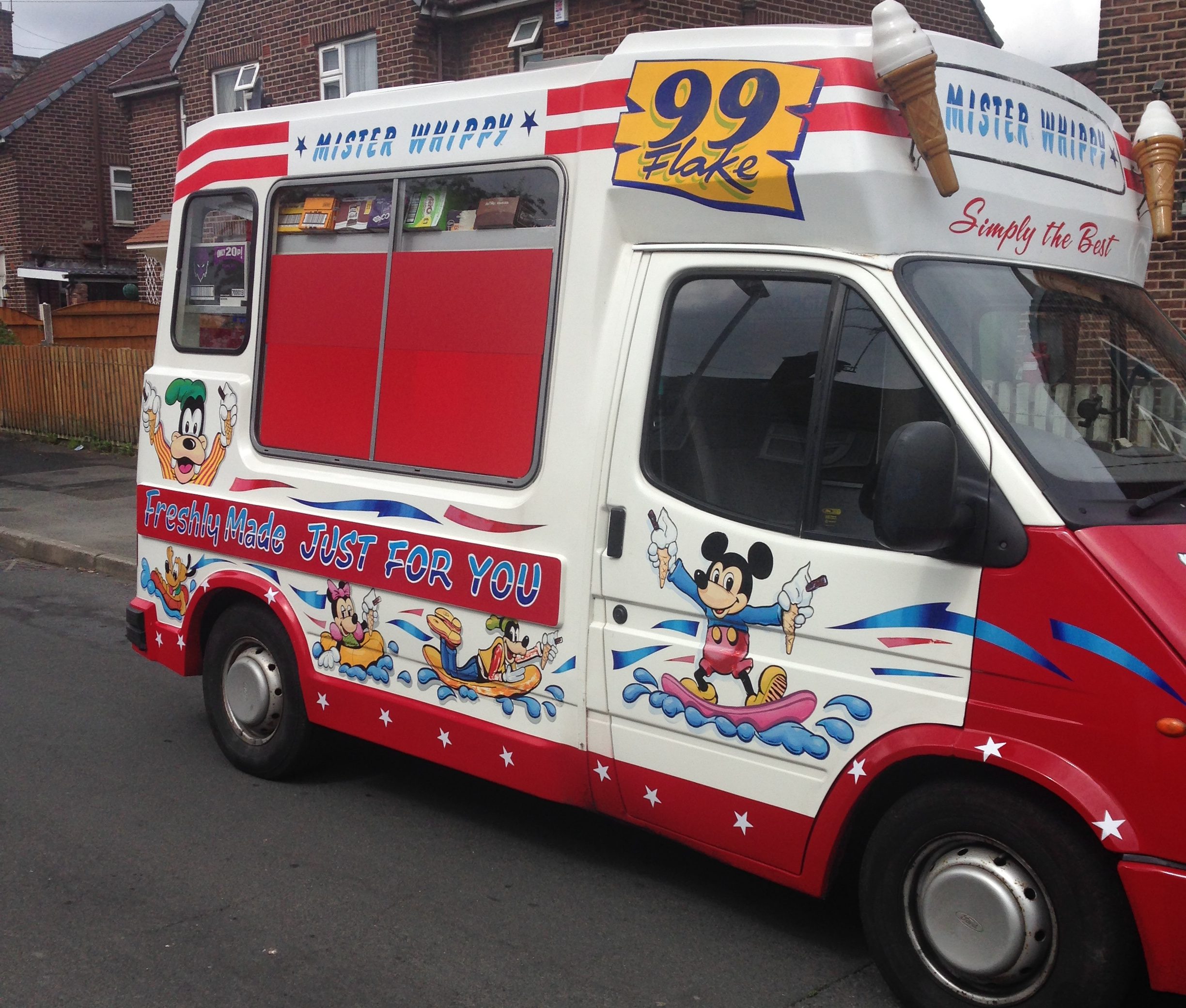 mister-whippy-ice-cream-van-for-hire-in-manchester-surrounding-areas